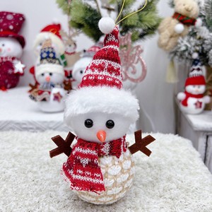 Handmade <b>Christmas</b> Gift Decorations Snowman Doll Figurine Fabric <b>Christmas</b> Tree Ornament Indoor Use Mall <b>Window</b> <b>Display</b> - Product Image 3