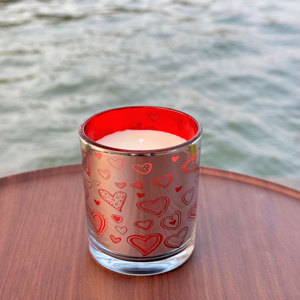 Nuevo diseño personalizado de lujo en forma de corazón tarros de velas rojo San Valentín plata velas perfumadas amor tema hechizo velas a granel - Product Image 3
