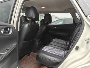 JX Auto <span class=keywords><strong>Nissan</strong></span> Tiida 2024 1.6L CVT Compacte Berline à hayon Essence Faible Consommation Euro VI Phares LED Voitures d'<span class=keywords><strong>occasion</strong></span> Asie du Sud-Est - Product Image 5