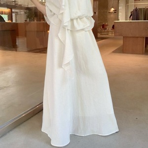 Ensemble deux pièces pour femmes, style coréen, haut sans manches à bretelles et jupe fluide, blanc, à volants, tenue décontractée - Product Image 4
