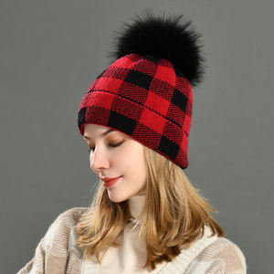 Chapeau d'hiver en cachemire tricoté épais et chaud de haute qualité, avec revers, pour femmes, motif écossais, mode, doux, moelleux, <span class=keywords><strong>pompon</strong></span> en fourrure véritable, bonnet - Product Image 1