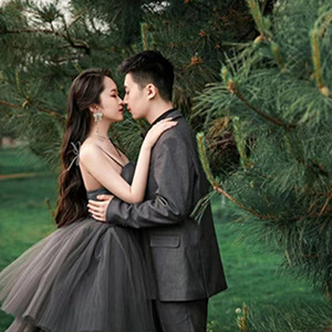 Gray Tulle Ball Gown Halter Neckline Natural Waistline Long Train Wedding Dress For Couple Photography Forest Style - Product Image 3