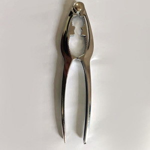 คีมถอดเปลือกวอลนัท เครื่องมือครัวอเนกประสงค์สำหรับแกะเปลือกถั่ว - Product Image 4