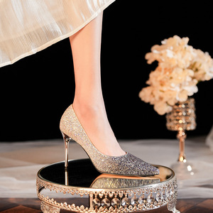 6681-69 Escarpins à paillettes à bout pointu, talon aiguille très haut, chaussures de mariée à enfiler, décoration en cristal, tendance mode - Product Image 1