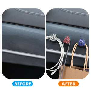 Crochet de voiture personnalisé à coller, type créatif et pratique pour la rangée avant, crochet multifonctionnel mignon incrusté de diamants pour dossier de siège de voiture - Product Image 4