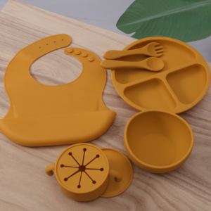 Ensemble d'alimentation pour bébé en silicone de qualité alimentaire sans BPA, 5 pièces, couleur personnalisée, cuillère d'apprentissage pour nourrissons - Product Image 2