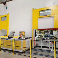 Línea de producción totalmente automatizada para armarios de lavadora integrados con servoalimentador y sistema de brazo robótico