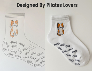 Calcetines de Yoga Antideslizantes con Adorno de Volantes al por Mayor, Proveedor OEM para Pilates con Patrones de Agarre y Logotipo Bordado Personalizables - Product Image 3