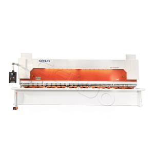 Cisaille à guillotine hydraulique certifiée CE pour tôles en acier inoxydable de 0,5 à 40 mm |   Moteur de découpe en métal durable, puissance <span class=keywords><strong>11</strong></span> kW (GENUO) - Product Image 3