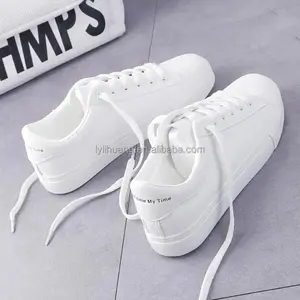 Kleine Witte Schoenen Nieuwe Vrouwelijke Studenten Platte Trendy Schoenen All-Match Lente En Herfst Sport Casual Boardschoenen