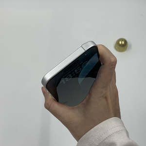 สินค้ามาใหม่ ขายส่ง มือสอง iPhone 16/Plus 8GB+128G 4G LTE สีขาว หน้าจอ 6.1 นิ้ว Super Retina XDR OLED ปลดล็อค US สภาพ 99% ใหม่ 100% - Product Image 4