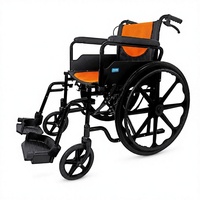 Fauteuil roulant pliable manuel à cadre en acier avec frein linéaire et coussin en maille orange pour la mobilité intérieure/extérieure