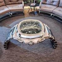 Nouvelle table basse créative légère de luxe en acier inoxydable idéale pour le salon de villa de luxe comme table basse
