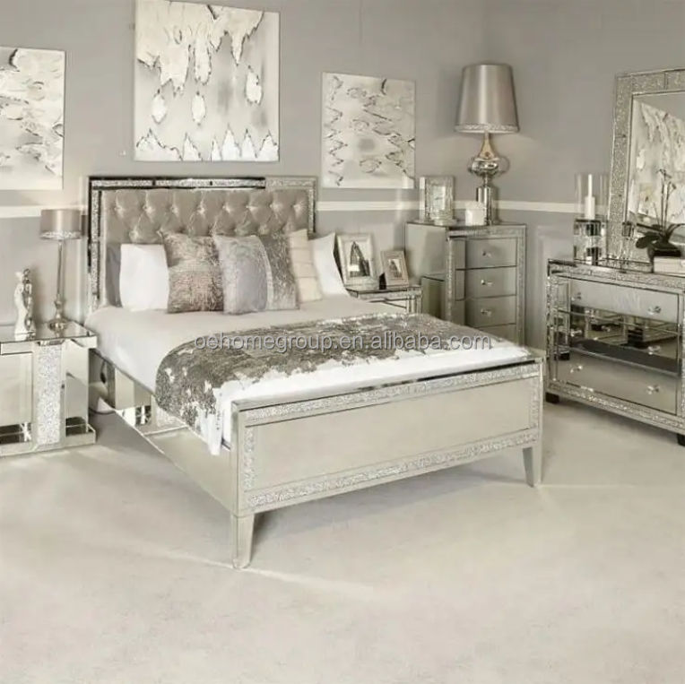 สีเทาเข้ม