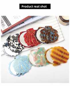 Miroir de poche compact pliable en acétate en forme de coquille pour mariage et anniversaire - Product Image 2