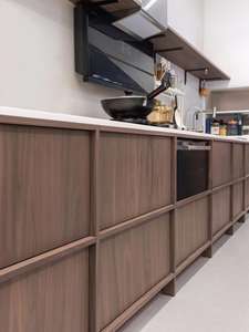 Meubles complets avec armoires intégrées, style rustique ou moderne, appareils électroménagers Cootaw, conceptions de cuisine ouverte, îlot buffet, sièges - Product Image 4