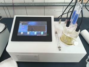 Automatic Transformer Oil Moisture Tester 0.1ppm-100% Measuring Range 0.1ug Resolution LCD Data Storage Printing - Product Image 2
