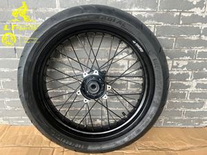 Qiulong Jifeng Ultra Bee Motosiklet Yol Kaydırmalı Lastik Tekerlek Seti - Product Image 3