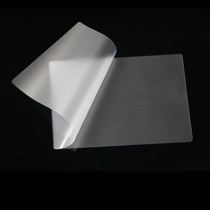 Material de Embalagem Protetora de Alta Qualidade para Cartões de Licença 65*95 mm Filme PET de Plastificação Brilhante 125 Microns - Product Image 1