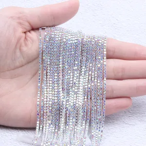 Sıcak satış cam Rhinestones birçok renk 10M uzunluk zincirleri fincan zinciri geri dikiş kristal taşlar DIY giysi çantası