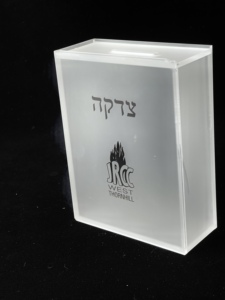 Gran oferta, caja de donación acrílica Tzedakah con logotipo, estampado en caliente, impresión personalizada para causas benéficas - Product Image 6
