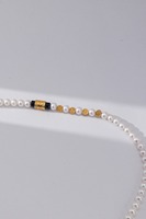 Collier en argent et perles de style néo-chinois traditionnel, pour la paix, la joie et le bonheur.