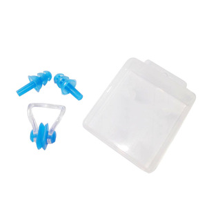 Ensemble de bouchons d'oreilles en silicone et pince-nez pour la natation, accessoire de natation souple et étanche, emballage en boîte - Product Image 1