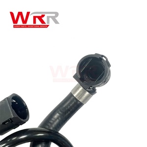 ท่อยางหม้อน้ำเครื่องยนต์ 2055015301 A2055015301 สำหรับรถเบนซ์ W205 C205 C180 C200 C300 คุณภาพพรีเมียม ทนทาน - Product Image 5