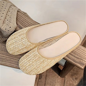 XSD Women's Elegant <b>Flat</b> Sandals <b>Pointed</b> <b>Toe</b> Slip-On Low Heel Mules for Summer Outdoor Height Increasing Anti-Slip Fashion Trend - Product Image 2
