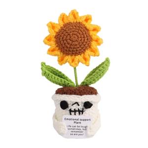 Muñeco <span class=keywords><strong>de</strong></span> punto peculiar <span class=keywords><strong>con</strong></span> forma <span class=keywords><strong>de</strong></span> <span class=keywords><strong>cactus</strong></span>, adorno <span class=keywords><strong>de</strong></span> escritorio, planta en maceta <span class=keywords><strong>de</strong></span> hilo tejido, regalos <span class=keywords><strong>de</strong></span> apoyo emocional para amigos, graduación - Product Image 5