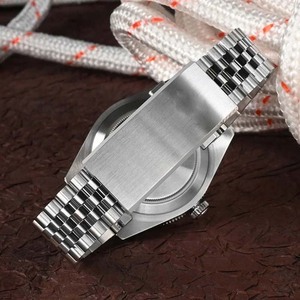 Reloj de Buceo para Hombre, con Logotipo Personalizado, Mecánico Automático, Bisel de Cerámica, Revestimiento Superluminoso - Product Image 5