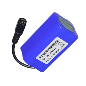 高容量 7.4V 5600mAh 18650 锂离子充电电池组，安全保护，适用于遥控飞机、船模型、玩具 - OEM 定制 - Product Image 1