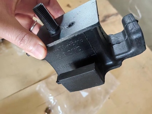 SOPORTE DE MOTOR TRASERO para HYUNDAI HD35 HD65 OEM 21813-5H000 - Product Image 2
