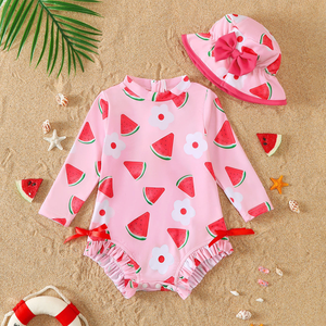 <span class=keywords><strong>Maillot</strong></span> <span class=keywords><strong>de</strong></span> <span class=keywords><strong>bain</strong></span> une pièce à manches longues pour bébé fille avec chapeau, imprimé fraises, protection anti-UV à volants, tenue <span class=keywords><strong>de</strong></span> plage pour nourrisson, vente en gros - Product Image 3