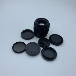 Lente Sony de Segunda Mano Original de Alta Calidad, 50mm F1.8 de Gran Apertura, Montura FE, Formato Completo, Ideal para Retratos y Fotografía Urbana - Product Image 5