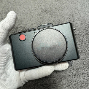 Cámara Portátil Ligera Leica D-Lux 5 de 11.3MP con Sensor CCD de 1/1.63 Pulgadas para Fotografía de Viajes - Product Image 1