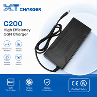 Chargeur GaN Tech C200 LiFePO4 pour drone, robot, véhicule électrique à deux roues, 90-264V universel, refroidissement sans ventilateur, OEM personnalisé, CE UL