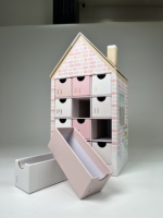 Boîte de calendrier de l'avent en forme de maison rose avec tiroirs numérotés, emballage cadeau personnalisé pour le compte à rebours de Noël, beauté