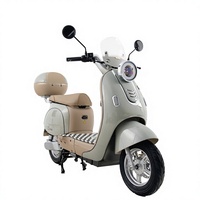 Moto électrique au design tendance 240W 48V 20AH, scooter électrique au lithium pour les trajets urbains