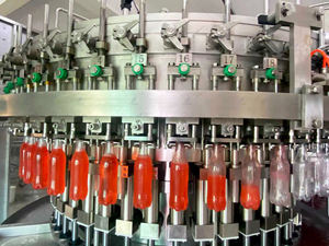 Máquina <span class=keywords><strong>de</strong></span> Llenado <span class=keywords><strong>de</strong></span> Bebidas, Embotelladora 3 en 1, Máquina Automática Integrada <span class=keywords><strong>de</strong></span> Lavado, Llenado y Tapado <span class=keywords><strong>de</strong></span> Botellas PET para Plantas <span class=keywords><strong>de</strong></span> Agua - Product Image 4