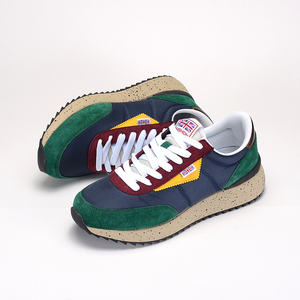 Женские легкие кроссовки на шнуровке - Product Image 2