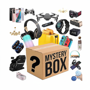 Boîte mystère électronique avancée 1 à 5 articles : accessoires technologiques connectés, boîte cadeau surprise à déballer - Product Image 1