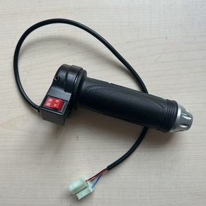 전기차 전후진 핸들바 삼륜차 속도 제어 스로틀 핸들바 범용 도매 맞춤 - Product Image 1