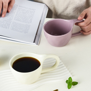 Grandes tasses en céramique simples et créatives avec poignées, grande capacité, pour le petit-déjeuner et le café - Product Image 3