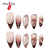 Faux ongles réutilisables à motif floral dégradé bordeaux, brillants avec strass, faits à la main, à presser, forme amande, Nagels Op Maat