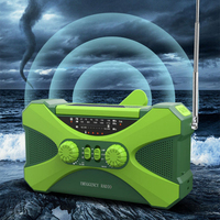 Banque d'énergie solaire à manivelle 10000mah pour la prévention des catastrophes et chargeur de batterie radio étanche avec lampe de poche