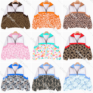 <span class=keywords><strong>Giacca</strong></span> Sportiva Leggera da <span class=keywords><strong>Donna</strong></span> con Logo Personalizzato Mezza Zip Stampa <span class=keywords><strong>Leopardata</strong></span> Camouflage Bicolore - Product Image 1