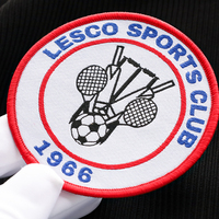 Écussons brodés en tissu personnalisés pour les clubs sportifs de football, nouveaux modèles en gros, logo de l'équipe, vêtements de baseball, patchs tissés