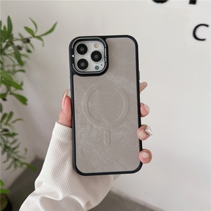 Funda Magnética Antideslizante para Teléfono con Soporte para Lentes, Compatible con iPhone 14, 13 Pro Max, 12, 11 Pro, iPhone 15, 16 Pro Max - Product Image 4