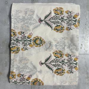 Tissu en voile de coton pur à 100% de style Jaipuri, tissu uni doux au mètre, pour la confection de robes, la couture, l'artisanat, la tapisserie pour filles - Product Image 1